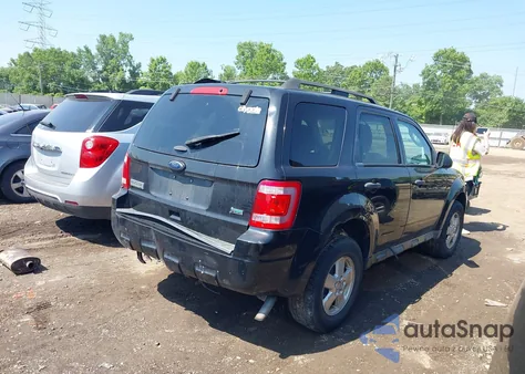 2011 Ford Escape Xlt из США, поврежденный, VIN 1FMCU9DG6BKB21924